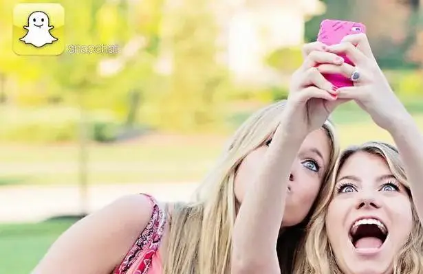draguer sur Snapchat : l'art du selfie parfait